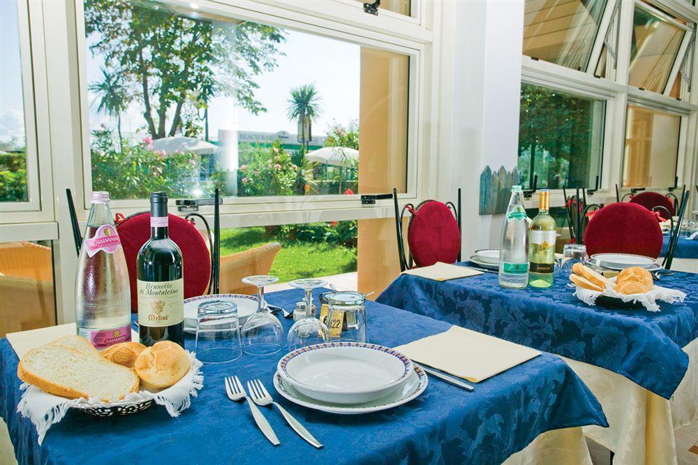 San Giorgio Savoia Hotell Bellaria-Igea Marina Eksteriør bilde