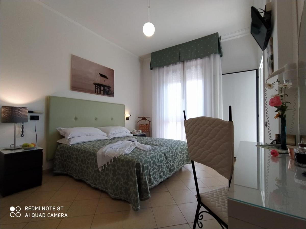 San Giorgio Savoia Hotell Bellaria-Igea Marina Eksteriør bilde